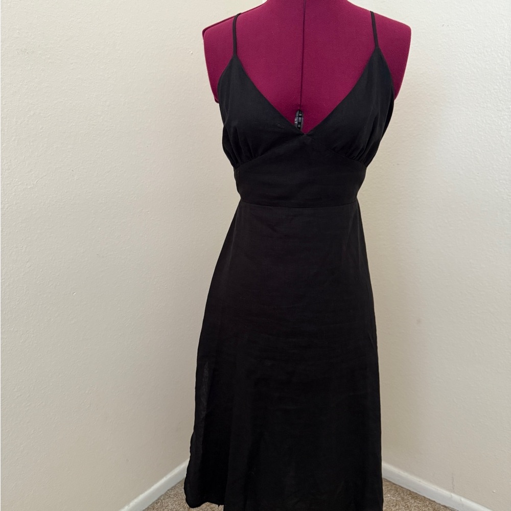 Forever 21 Black Spaghetti Strap Midi Dress